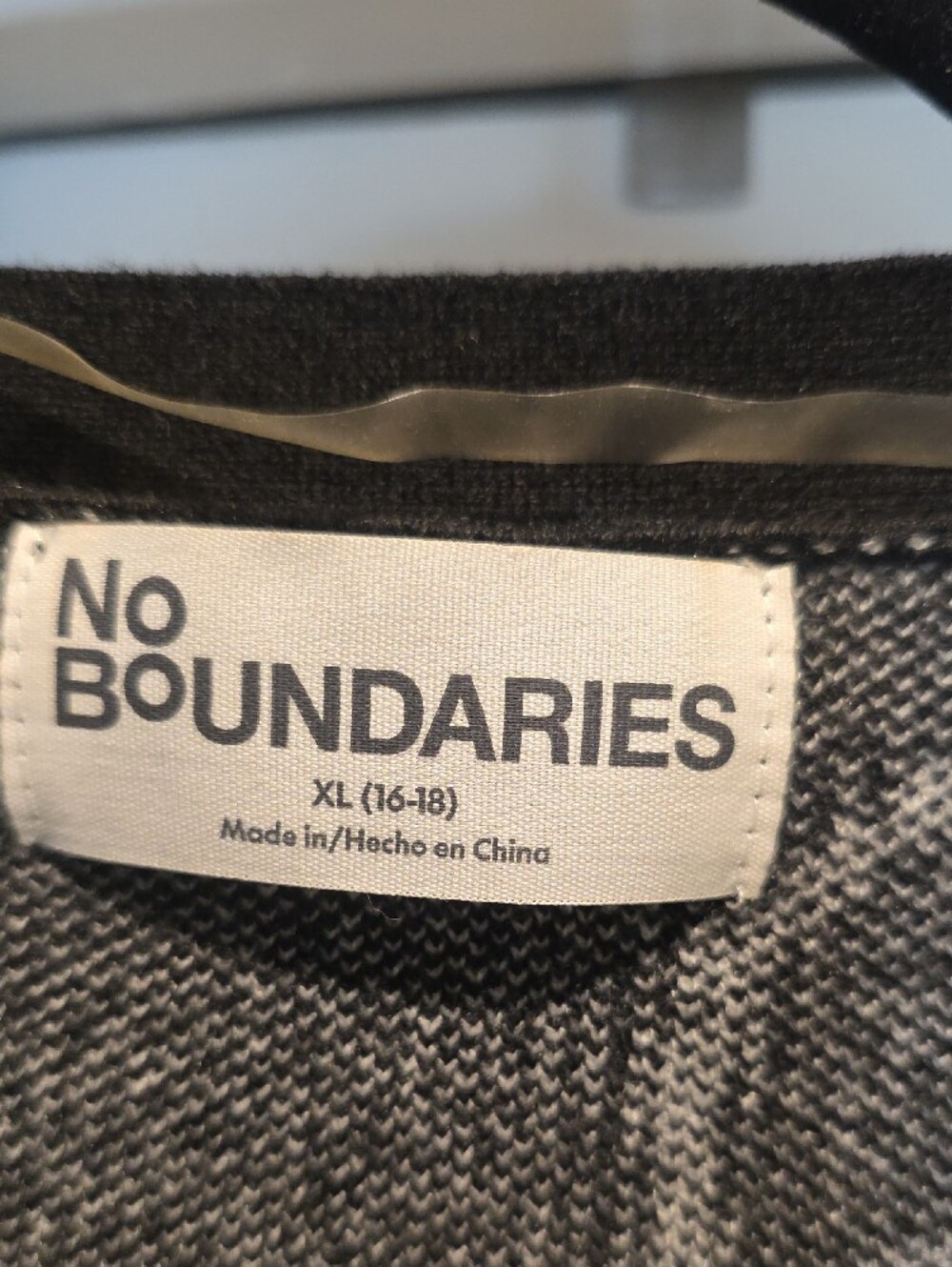 No Boundaries Black Cardigan with White Skull & Star Knit - Picture 2 of 5